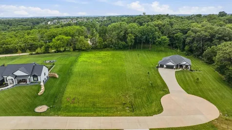 LOT#12 Timber Dubuque IA 52001