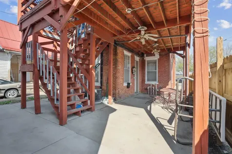 618 S River Park Guttenberg IA 52052