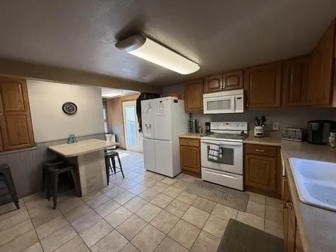 2905 Pinard Dubuque IA 52001-9999