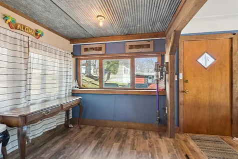 22250 260 Delhi IA 52223-0000