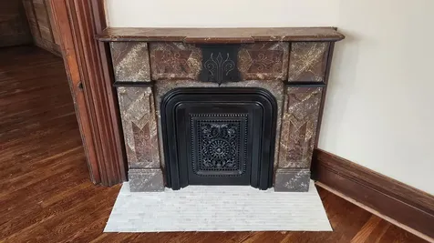 890 W 3rd Dubuque IA 52001