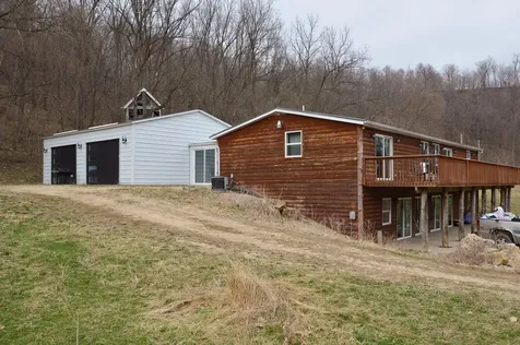 37139 Errthum Guttenberg IA 52052