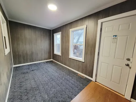 2412 White Dubuque IA 52001