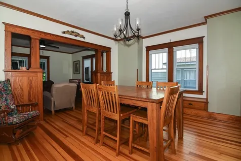 616 5th Avenue SE Dyersville IA 52040