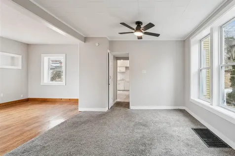 1505 Montrose Dubuque IA 52001