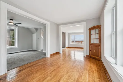 1505 Montrose Dubuque IA 52001