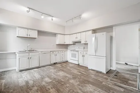 1505 Montrose Dubuque IA 52001