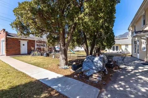 100 N 4th Bellevue IA 52031