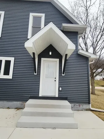 1103 Mulberry Bellevue IA 52031