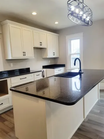 1103 Mulberry Bellevue IA 52031
