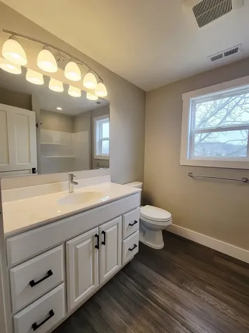 1103 Mulberry Bellevue IA 52031