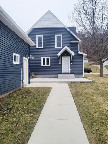 1103 Mulberry Bellevue IA 52031