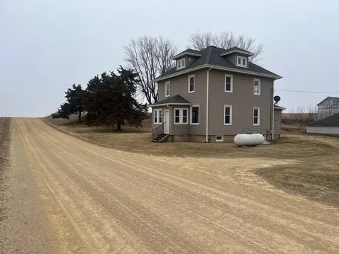 24779 283rd Bellevue IA 52031