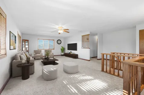 1693 265th Earlville IA 52041