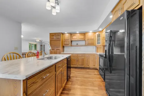 1693 265th Earlville IA 52041