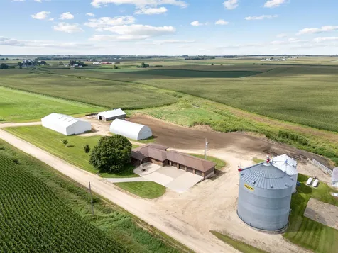 1693 265th Earlville IA 52041