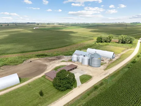 1693 265th Earlville IA 52041