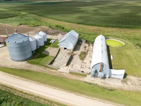 1693 265th Earlville IA 52041