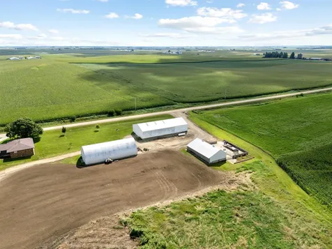 1693 265th Earlville IA 52041