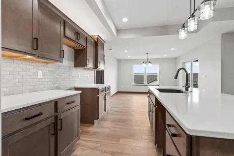607 Charles Delhi IA 52223