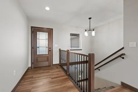607 Charles Delhi IA 52223