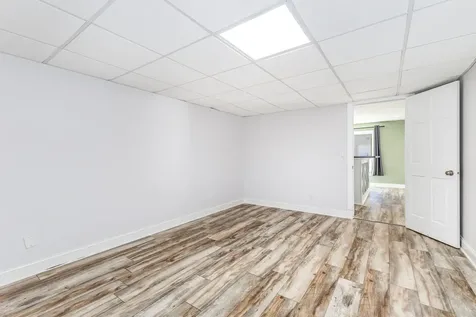 2266 Antler Ridge Dubuque IA 52002-0000
