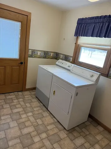 401 Anderson Manchester IA 52057