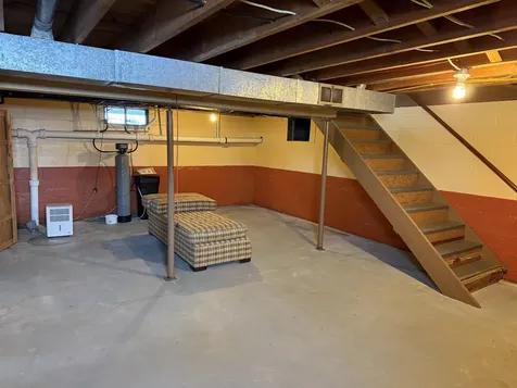 401 Anderson Manchester IA 52057