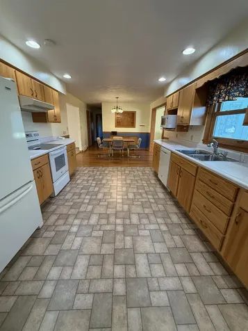 401 Anderson Manchester IA 52057
