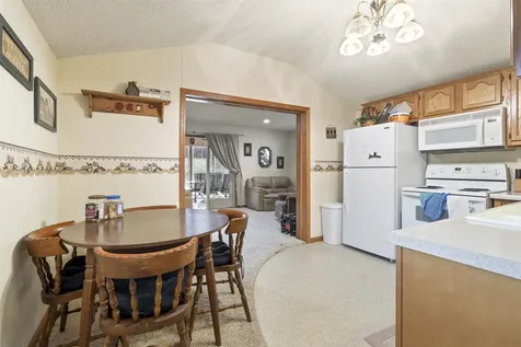 21710 259th Delhi IA 52223-0000