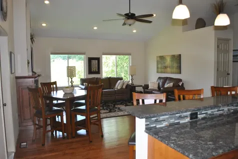 405 Timberlane Guttenberg IA 52052