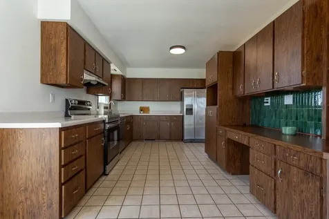1019 SE 8th Dyersville IA 52040