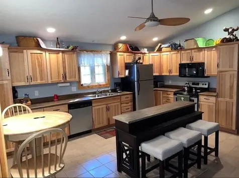 428 Hickory Guttenberg IA 52052