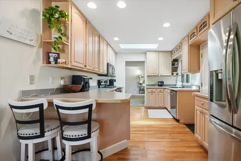 1645 Lori Dubuque IA 52001