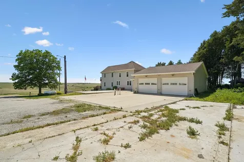 24577 250th Elkader IA 52043