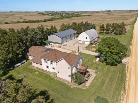 24577 250th Elkader IA 52043
