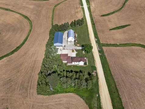 24577 250th Elkader IA 52043