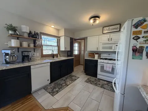 1205 Park Dubuque IA 52001