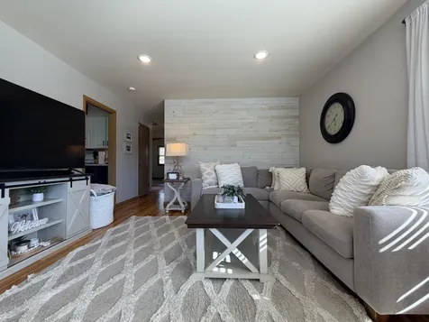 1205 Park Dubuque IA 52001