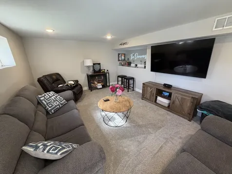 1205 Park Dubuque IA 52001