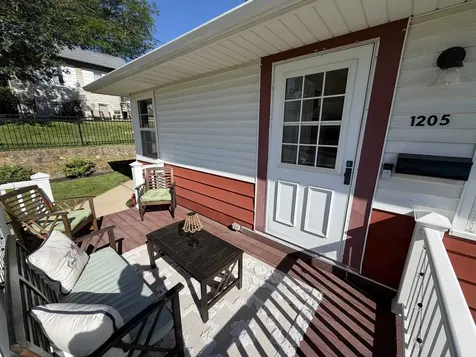 1205 Park Dubuque IA 52001