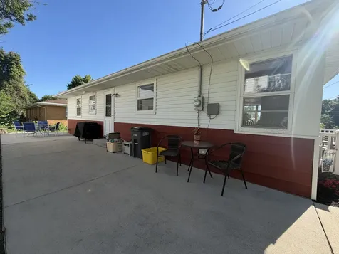 1205 Park Dubuque IA 52001
