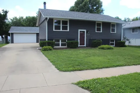 1801 NE Northbrook Cedar Rapids IA 52402-0000