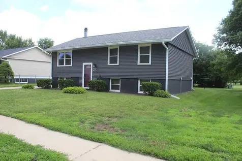 1801 NE Northbrook Cedar Rapids IA 52402-0000