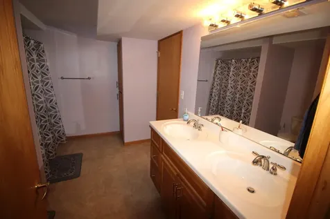 1801 NE Northbrook Cedar Rapids IA 52402-0000
