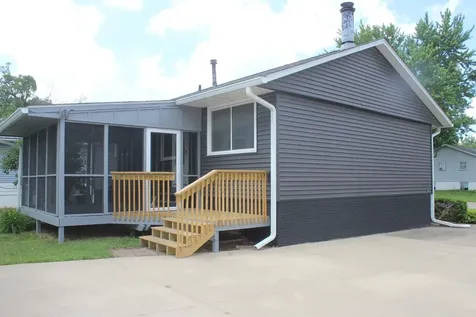 1801 NE Northbrook Cedar Rapids IA 52402-0000
