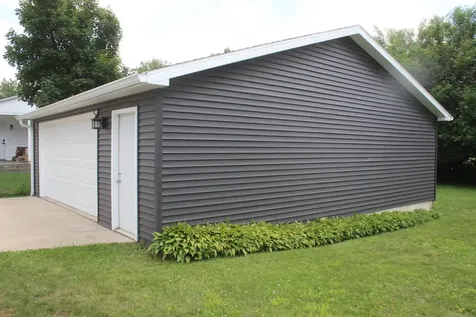 1801 NE Northbrook Cedar Rapids IA 52402-0000