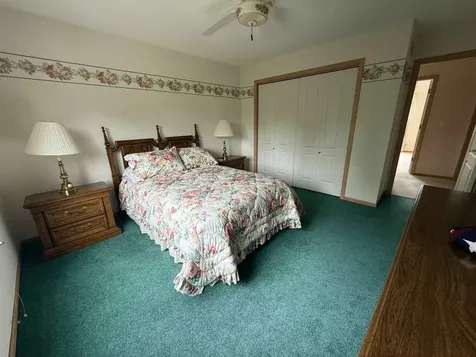 2954 Brandywine Park Dubuque IA 52001