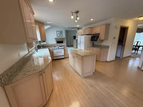 2954 Brandywine Park Dubuque IA 52001