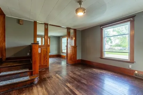 402 SW Buchanan Cascade IA 52033